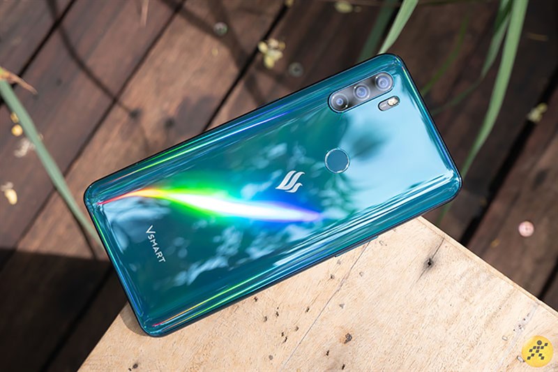 Vsmart Active 3 với vẻ ngoài bóng loáng Vsmart Active 3 với vẻ ngoài bóng loáng