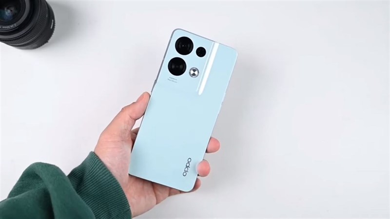 Cùng mình trên tay OPPO Reno8 Pro+ để xem có gì hấp dẫn không nhé!