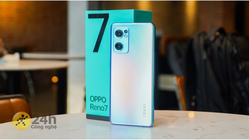 OPPO Reno9 có giá dự đoán từ 13 triệu - 13.5 triệu (ảnh minh họa: OPPO Reno7 5G).