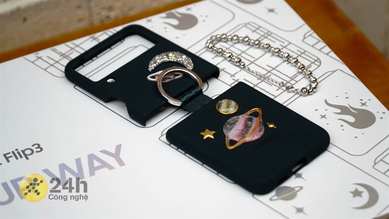 Galaxy Z Flip3 5G Flex Your Way 2022 chính xác là sự lựa chọn dành cho bạn Galaxy Z Flip3 5G Flex Your Way 2022 chính xác là sự lựa chọn dành cho bạn