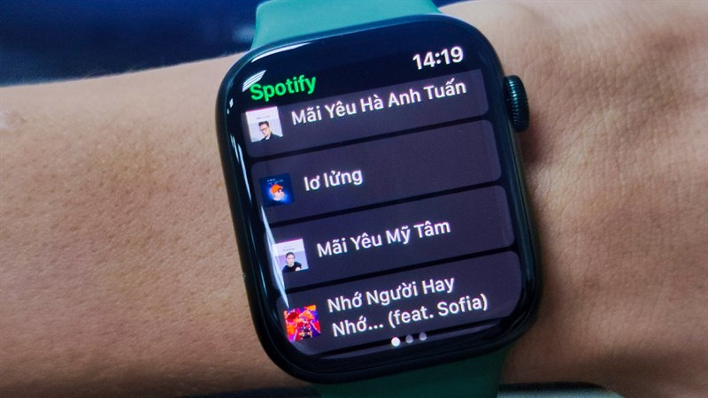 Cách điều khiển nhạc bằng Apple Watch