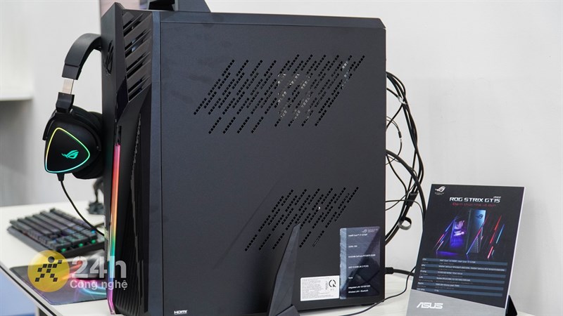 ROG Strix GT15 2022 tuy cấu hình mạnh mẽ nhưng giá bán lại khá phù hợp cho các game thủ ROG Strix GT15 2022 tuy cấu hình mạnh mẽ nhưng giá bán lại khá phù hợp cho các game thủ