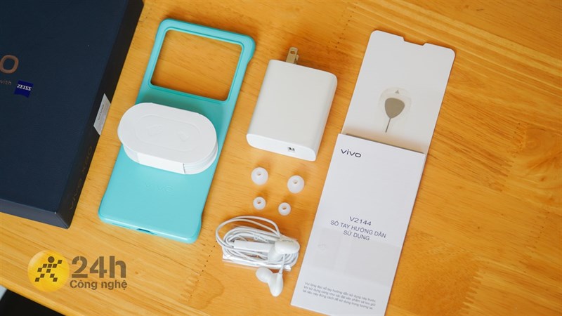 Phụ kiện đi kèm với Vivo X80 Phụ kiện đi kèm với Vivo X80