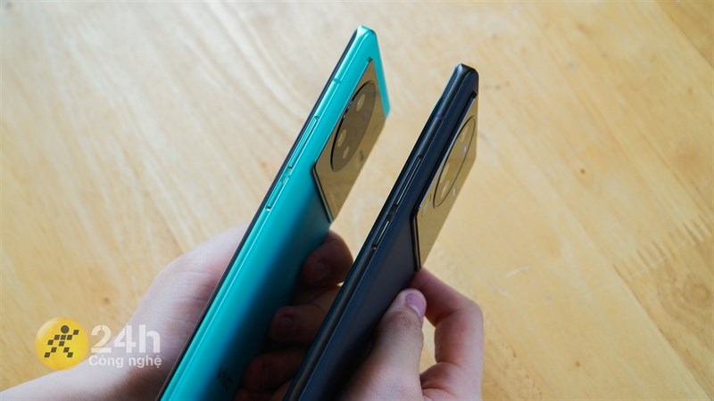 Cạnh phải của Vivo X80 Pro Cạnh phải của Vivo X80 Pro