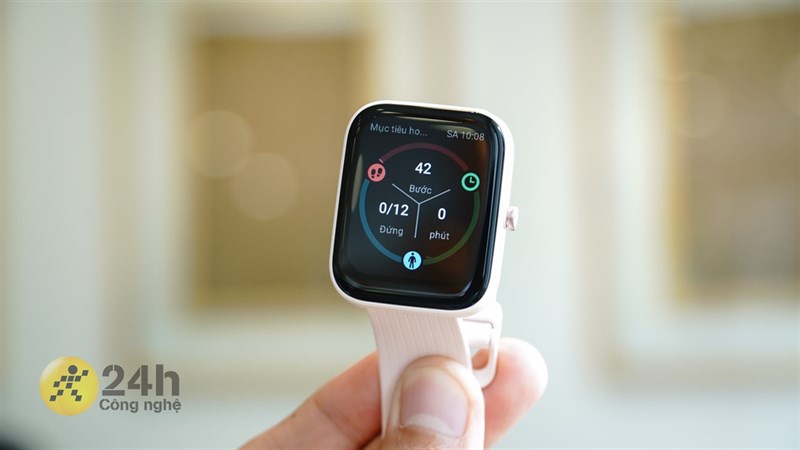 Trong quá trình luyện tập thì Amazfit Bip 3 có vẽ ra đường đi và đo các thông số