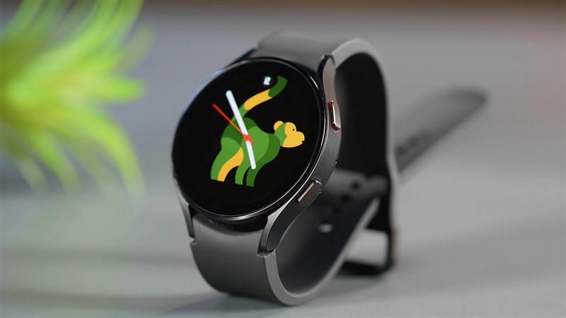 Màn hình của Samsung Galaxy Watch 4 44mm lớn 1.4 inch.