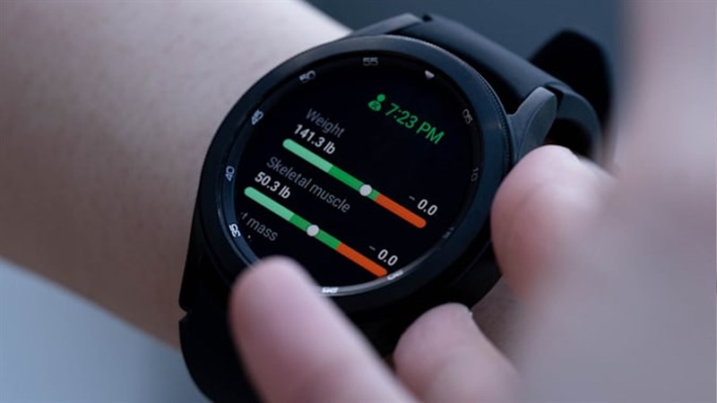 Đo thành phần cơ thể của bạn với dòng sản phẩm Galaxy Watch 4 Đo thành phần cơ thể của bạn với dòng sản phẩm Galaxy Watch 4