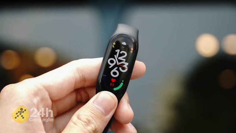 Xiaomi Mi Band 7 có thiết kế quen thuộc, pin cực trâu và giá khá tốt