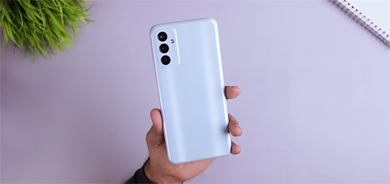 Trên tay Galaxy F13 Trên tay Galaxy F13