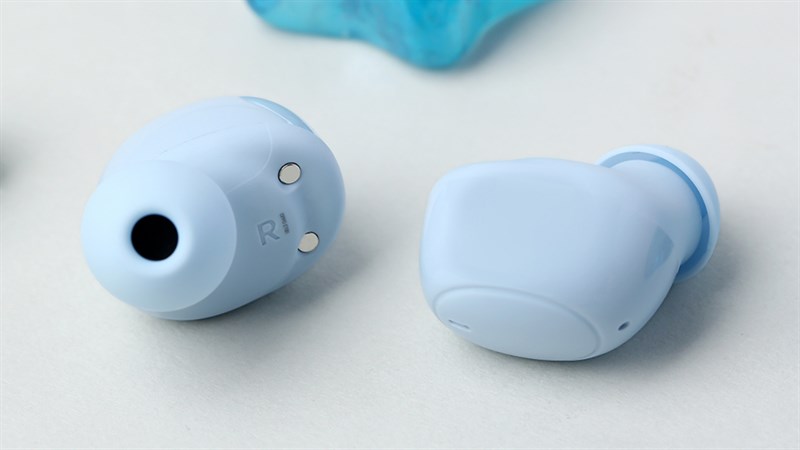 Khả năng đàm thoại của OPPO ENCO Buds ETI81 là khá tốt với tính năng lọc âm thanh từ môi trường xung quanh. Khả năng đàm thoại của OPPO ENCO Buds ETI81 là khá tốt với tính năng lọc âm thanh từ môi trường xung quanh.