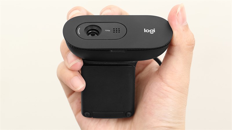 Chào tháng mới xả hàng tha ga loạt các mẫu webcam lên đến 40% Chào tháng mới xả hàng tha ga loạt các mẫu webcam lên đến 40%