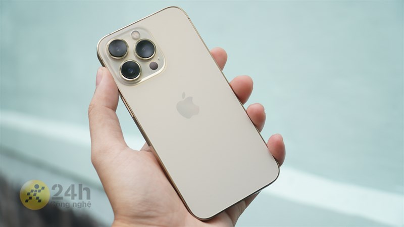 Cuối tuần săn gì? iPhone 1TB giảm đậm sâu 7 triệu đồng, mua chỉ có hời