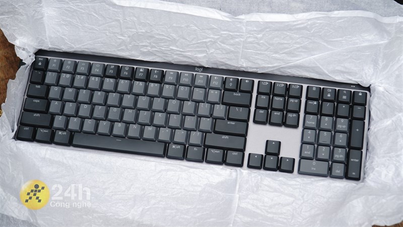 Logitech MX Mechanical hứa hẹn sẽ là trợ thủ đắc lực trong mọi công việc văn phòng. Logitech MX Mechanical hứa hẹn sẽ là trợ thủ đắc lực trong mọi công việc văn phòng.