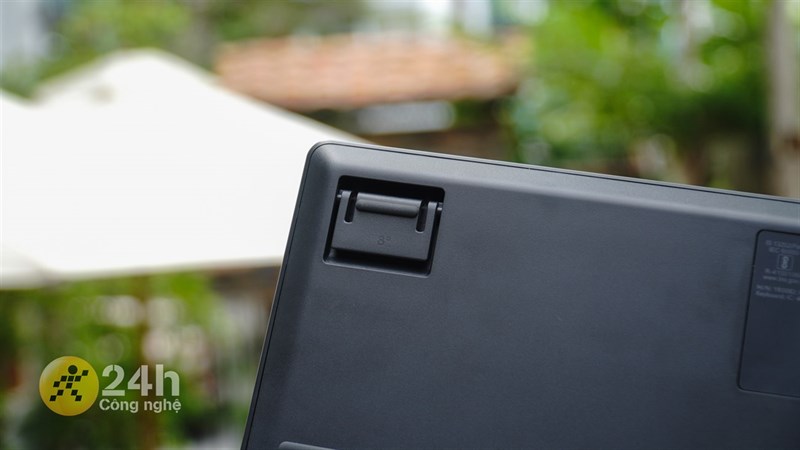 Đây là chân đế của Logitech MX Mechanical. Đây là chân đế của Logitech MX Mechanical.