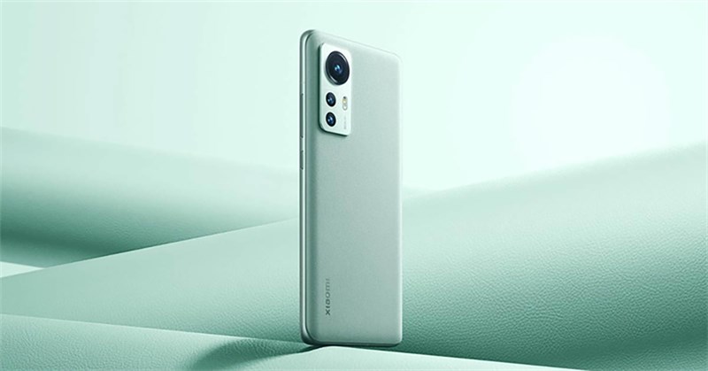 Ấn tượng đầu tiên Xiaomi 13: Dùng Snapdragon 8 Gen 2, pin 5.000 mAh