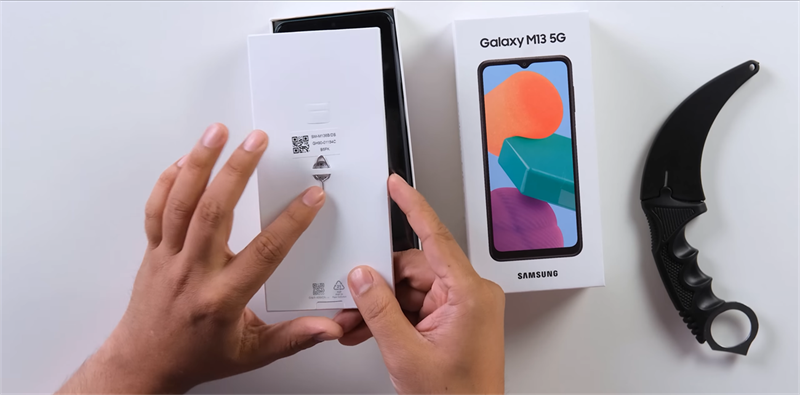 Trên tay Samsung Galaxy M13 5G Trên tay Samsung Galaxy M13 5G