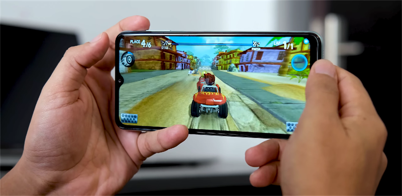 Trên tay Samsung Galaxy M13 5G Trên tay Samsung Galaxy M13 5G