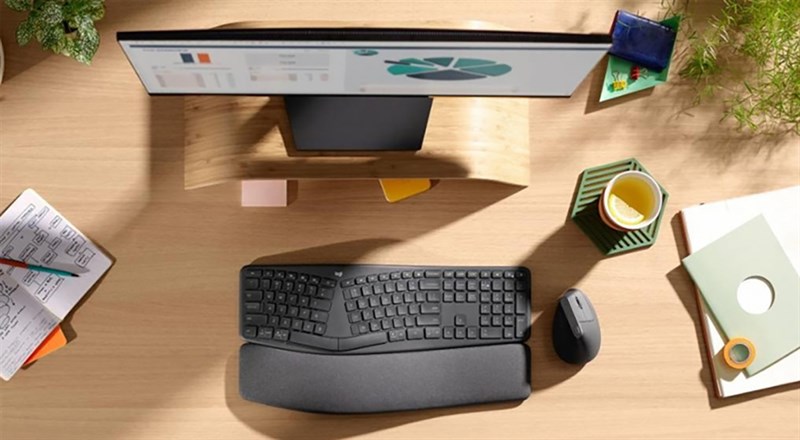 Trên tay chuột Logitech Lift: Thiết kế công thái học, pin dùng 2 năm và giá chỉ 1.64 triệu* Trên tay chuột Logitech Lift: Thiết kế công thái học, pin dùng 2 năm và giá chỉ 1.64 triệu*