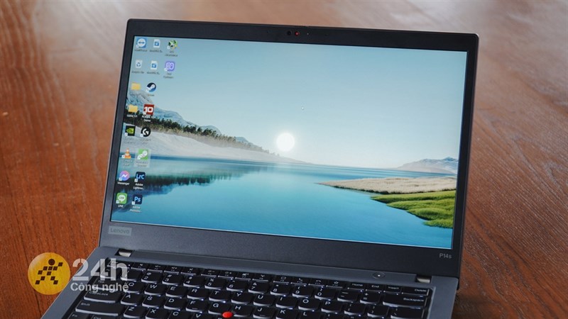 ThinkPad P14s G2 sở hữu màn hình có kích thước 14 inch.