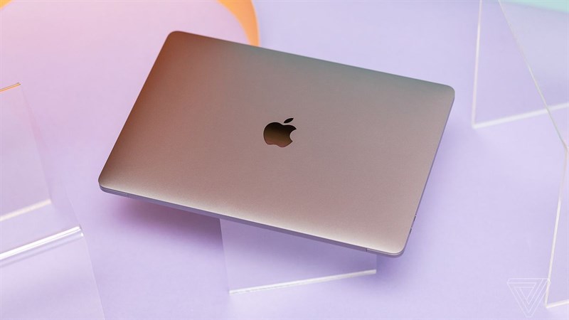 U là trời! MacBook Pro M2 đỉnh của chóp đây rồi, đang giảm sốc lắm đấy