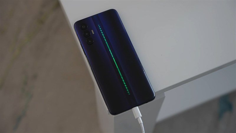 Đánh giá Tecno POVA 3: Pin khủng 7.000 mAh, màn hình 90 Hz, giá tốt