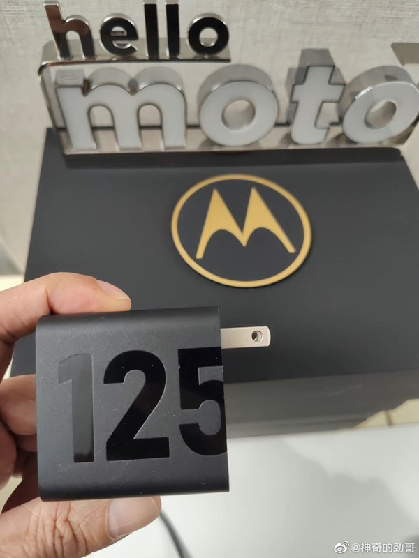 Moto X30 Pro sẽ ra mắt với sạc nhanh 125W Moto X30 Pro sẽ ra mắt với sạc nhanh 125W