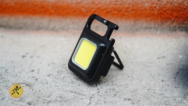 COB Rechargeable Keychain Light COB Rechargeable Keychain Light