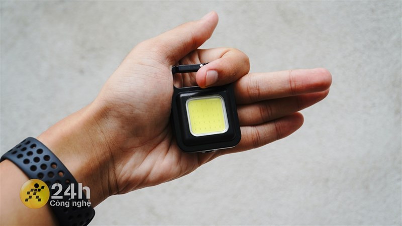 COB Rechargeable Keychain Light COB Rechargeable Keychain Light