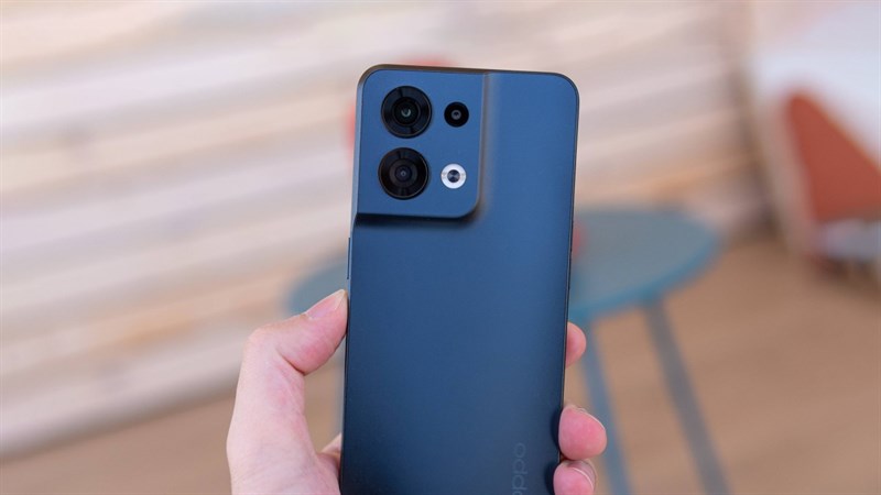 OPPO Reno8 có giá từ 2.499 Nhân dân tệ (tương đương 8.7 triệu đồng), một mức giá khá dễ tiếp cận OPPO Reno8 có giá từ 2.499 Nhân dân tệ (tương đương 8.7 triệu đồng), một mức giá khá dễ tiếp cận