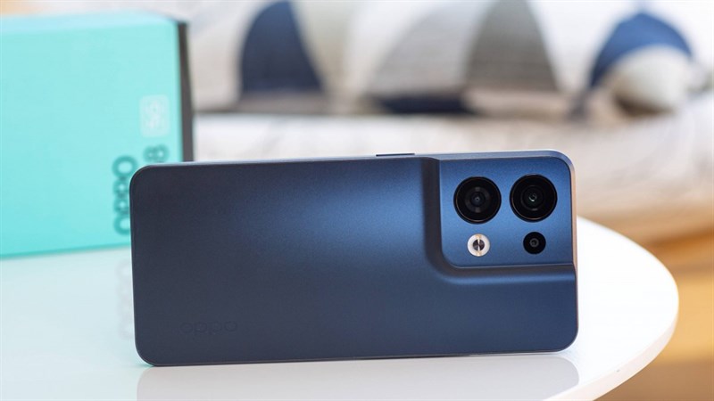 OPPO Reno8 nổi bật với ngoại hình trẻ trung kết hợp với những đường cong mềm mại, tinh tế OPPO Reno8 nổi bật với ngoại hình trẻ trung kết hợp với những đường cong mềm mại, tinh tế