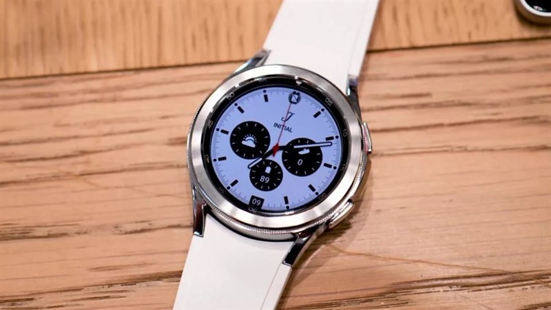 Galaxy Watch 6 có thể trang bị tấm nền OLED của BOE