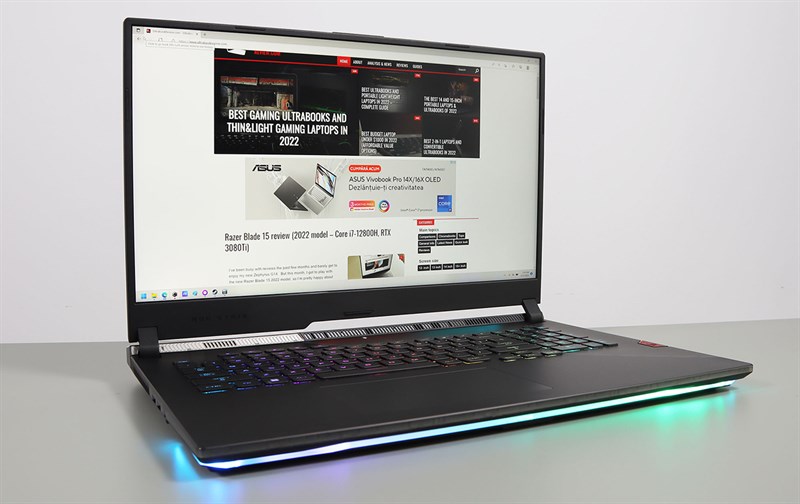 ROG Strix SCAR 17 SE còn sở hữu RAM DDR5 4800 MHz lên đến 64GB. ROG Strix SCAR 17 SE còn sở hữu RAM DDR5 4800 MHz lên đến 64GB.
