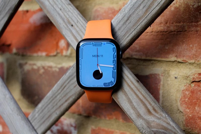 Apple Watch Pro sẽ được trang bị màn hình lớn hơn 7% so với phiên bản tiêu chuẩn