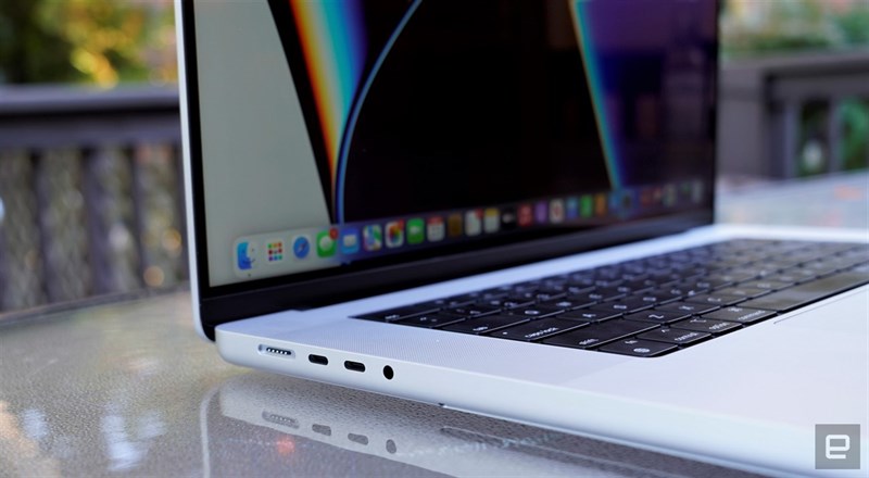 Macbook Pro 14 inch 2022 sẽ giữ thiết kế cũ và chỉ thay đổi cấu hình bên trong