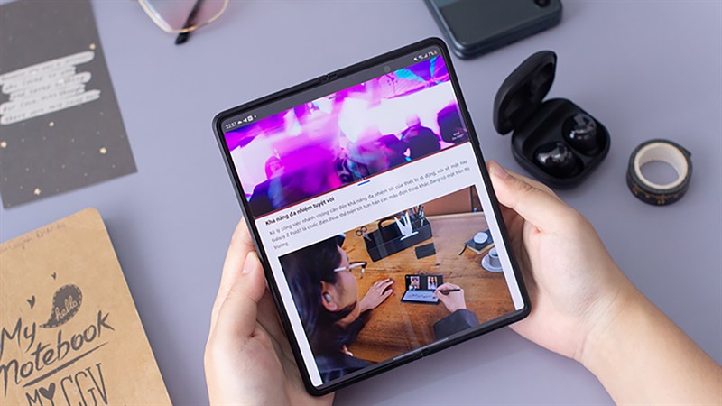 Mua Galaxy Z Fold và Galaxy Z Flip4 tặng phòng chờ thương gia, sang xịn thì ngại gì không sắm Mua Galaxy Z Fold và Galaxy Z Flip4 tặng phòng chờ thương gia, sang xịn thì ngại gì không sắm