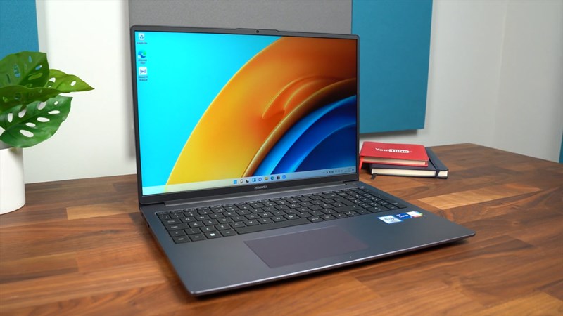Huawei MateBook D16 được cung cấp hiệu năng mạnh mẽ đến từ con chip Intel Core i7-12700H
