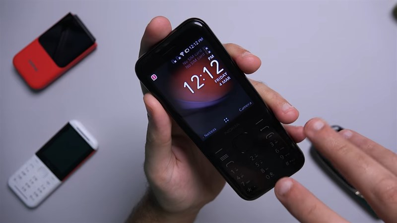 Điện thoại cơ bản ngày nay đã có nhiều cải tiến. Nguồn: TheMrNokia I Abdulla Zaki Điện thoại cơ bản ngày nay đã có nhiều cải tiến. Nguồn: TheMrNokia I Abdulla Zaki