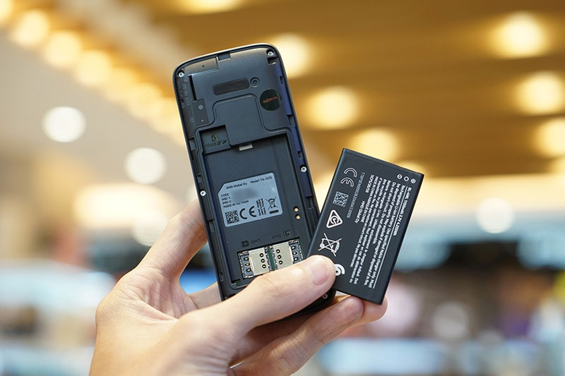 Dung lượng pin của những chiếc điện thoại cơ bản sẽ đáp ứng nhu cầu sử dụng suốt cả một ngày dài. Dung lượng pin của những chiếc điện thoại cơ bản sẽ đáp ứng nhu cầu sử dụng suốt cả một ngày dài.