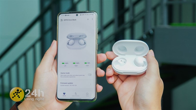 Trên tay bộ quà tặng OPPO Reno8 series Trên tay bộ quà tặng OPPO Reno8 series