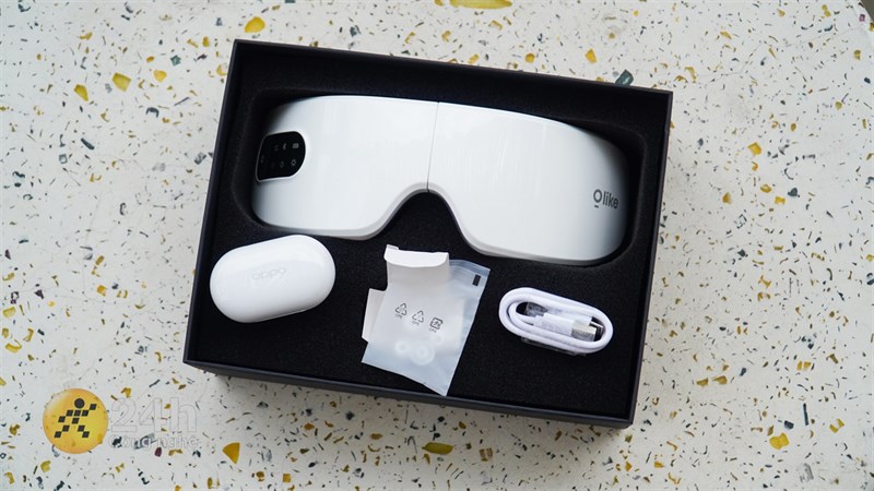 Trên tay bộ quà tặng OPPO Reno8 series Trên tay bộ quà tặng OPPO Reno8 series