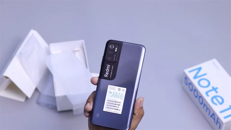 Trên tay Redmi Note 11 SE 5G: Thiết kế độc đáo, hiệu năng tốt, pin khá