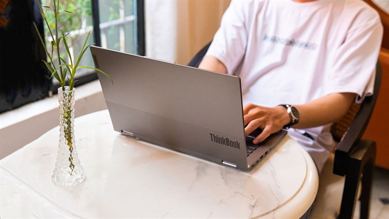 Sắm laptop mới ngay vì đang được Trợ Giá Tựu Trường với vô vàn mã giảm siêu yêu đấy Sắm laptop mới ngay vì đang được Trợ Giá Tựu Trường với vô vàn mã giảm siêu yêu đấy