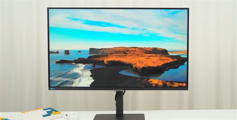 Trên tay màn hình Samsung ViewFinity S8: Món quà cho nhà sáng tạo Trên tay màn hình Samsung ViewFinity S8: Món quà cho nhà sáng tạo