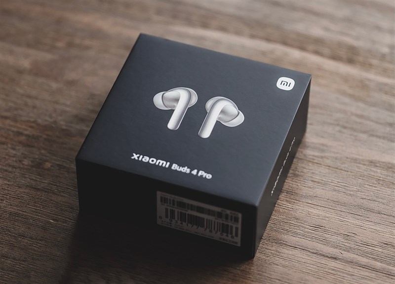 Trên tay Xiaomi Buds 4 Pro