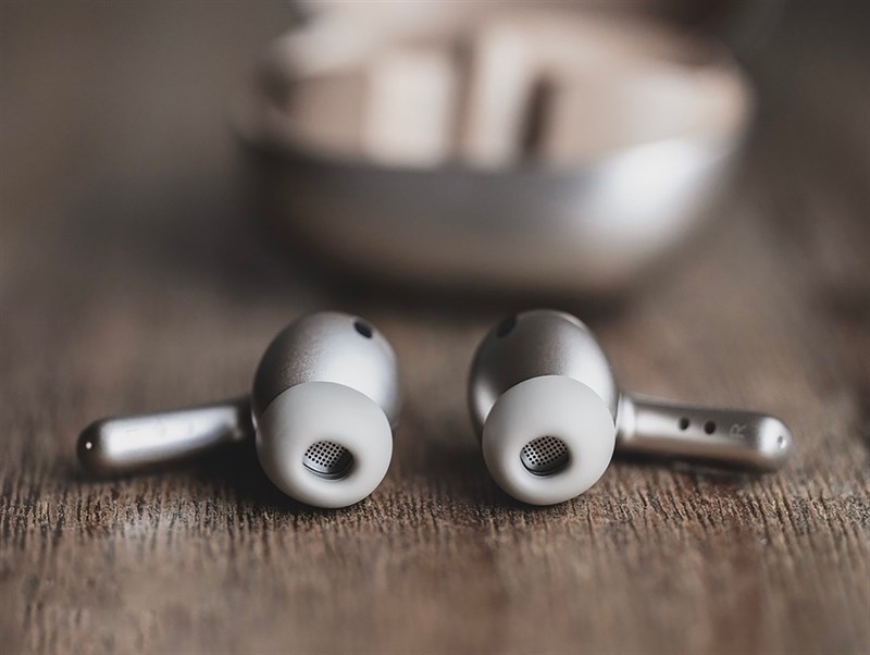 Trên tay Xiaomi Buds 4 Pro