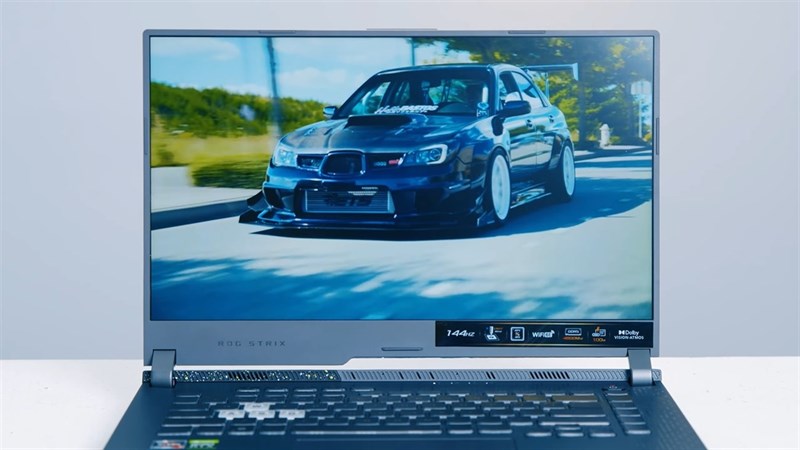 Độ phân giải Full HD là đủ để người dùng có được những hình ảnh sắc nét với độ chi tiết ổn. Độ phân giải Full HD là đủ để người dùng có được những hình ảnh sắc nét với độ chi tiết ổn.