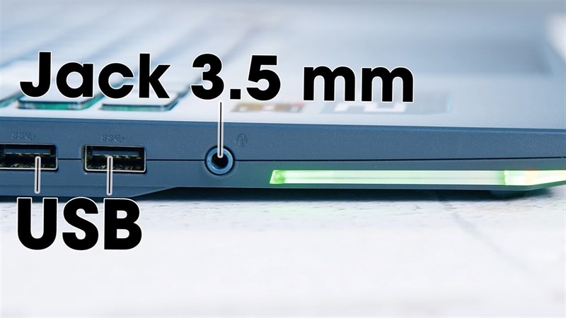 Các cổng kết nối trên ASUS ROG Strix G15 G513R (2022) được tập trung tại cạnh trái và cạnh sau. Các cổng kết nối trên ASUS ROG Strix G15 G513R (2022) được tập trung tại cạnh trái và cạnh sau.