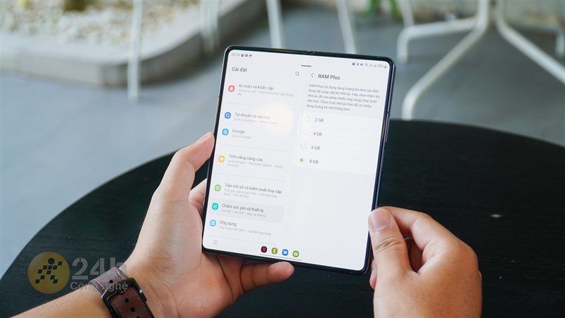 Galaxy Z Fold4 sẽ có dung lượng RAM tối đa lên đến 20 GB (nhờ vào tính năng RAM Plus).