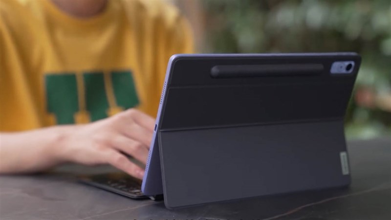 Trên tay Lenovo Xiaoxin Pad Pro 2022: Thiết kế đẹp, hiệu năng mạnh Trên tay Lenovo Xiaoxin Pad Pro 2022: Thiết kế đẹp, hiệu năng mạnh