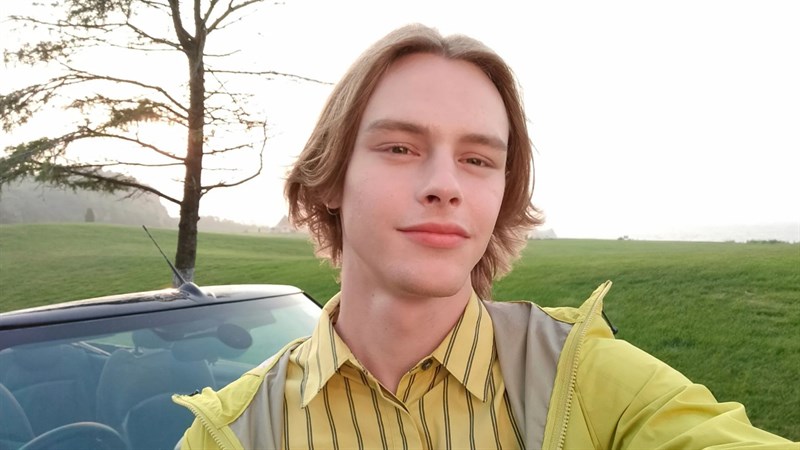 Có nên mua OPPO Reno8 - chiếc điện thoại với khả năng selfie cực tốt? Có nên mua OPPO Reno8 - chiếc điện thoại với khả năng selfie cực tốt?